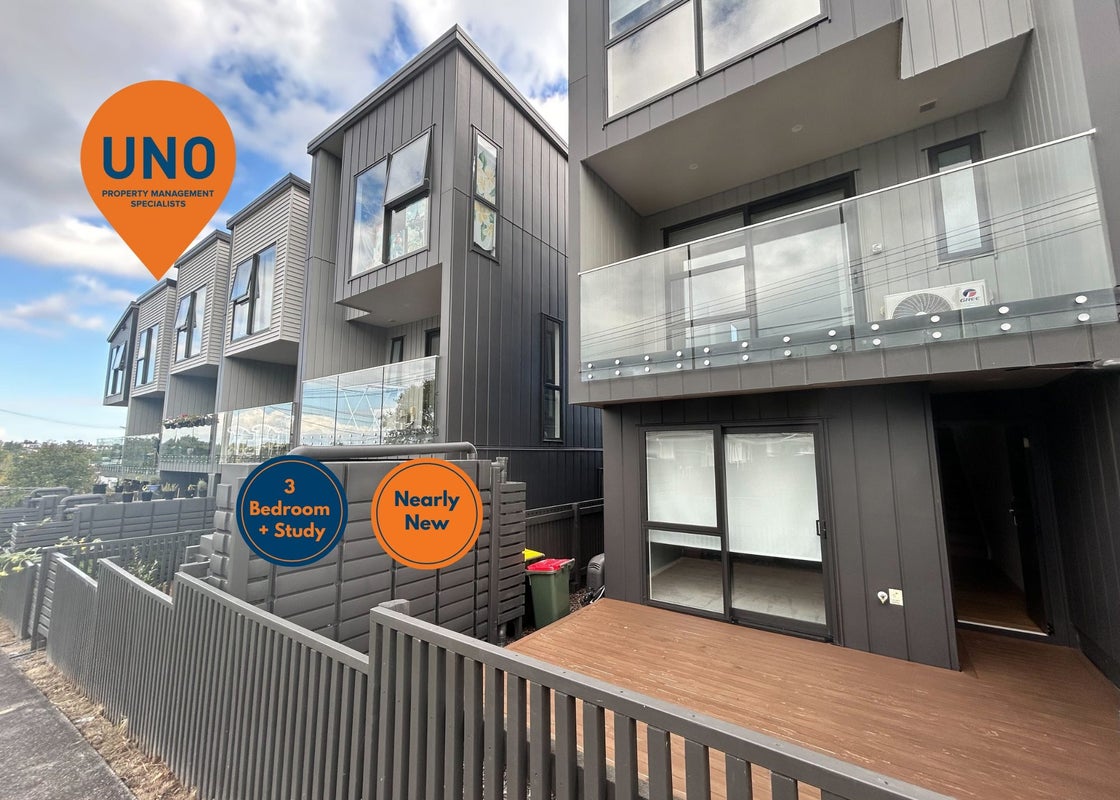 6/26 Buscomb Avenue, Henderson, Auckland - Carousel 1