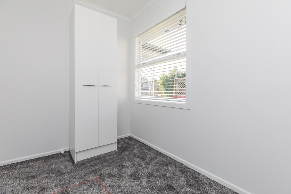 3/121 Great South Road, Greenlane, Auckland - Carousel 2