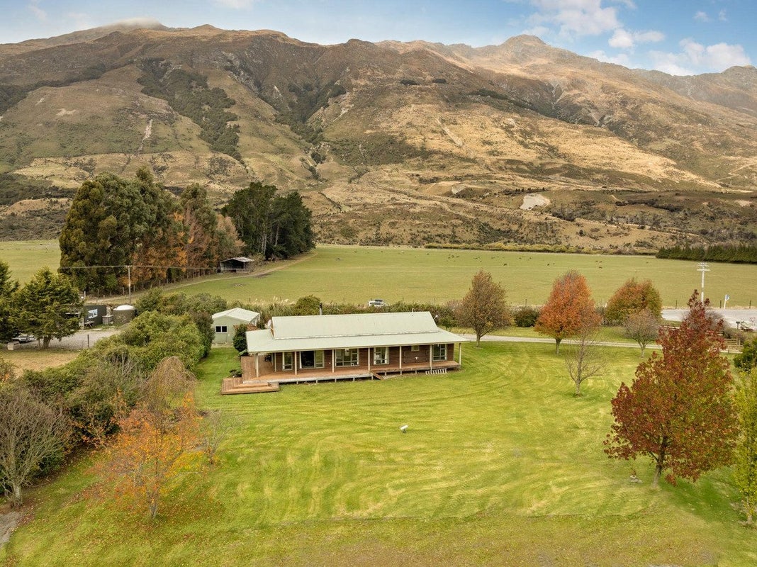 2 Wilkin Road, Makarora, Wanaka - Carousel 1