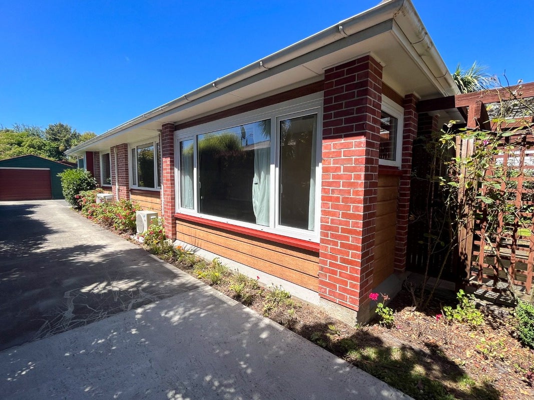 2 Shaftesbury Street, Avonhead, Christchurch - Carousel 1