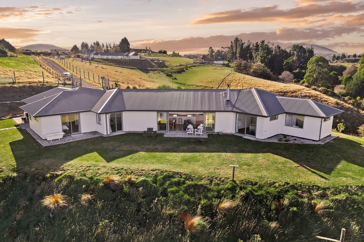 103B Scroggs Hill Road, Brighton, Dunedin - Carousel 1