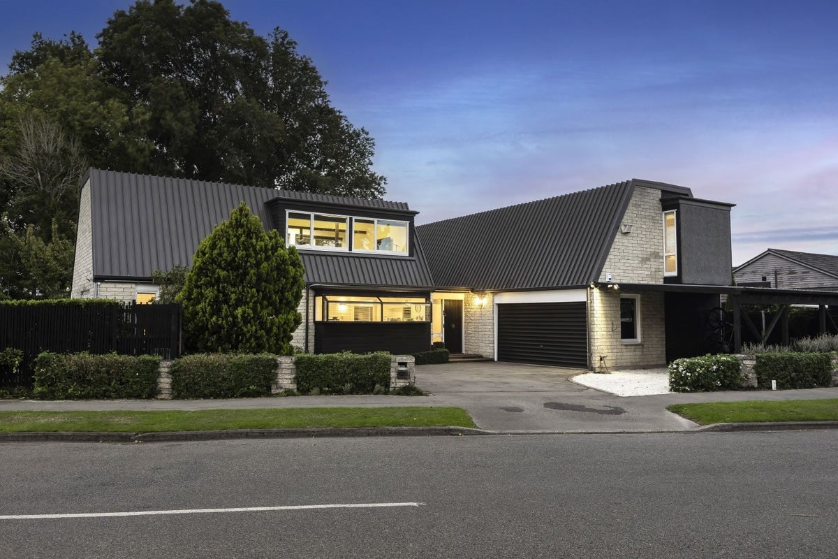 1 Hanover Place, Ilam, Christchurch - Carousel 1