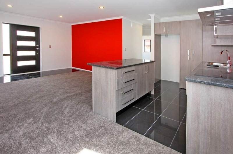 48 Aviemore Drive, Highland Park, Auckland - Carousel 2