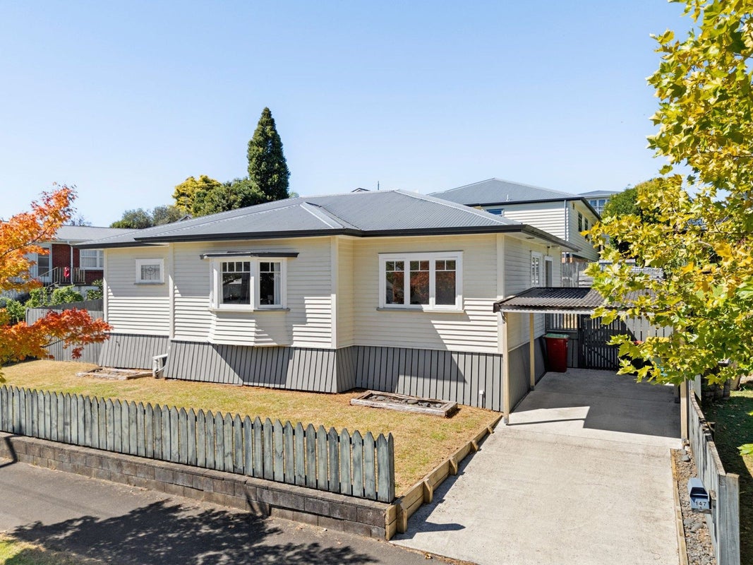 147A Mahoe Street, Melville, Hamilton - Carousel 1