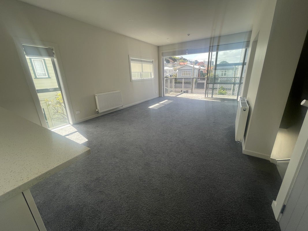 5 Park Street, Thorndon, Wellington - Carousel 2