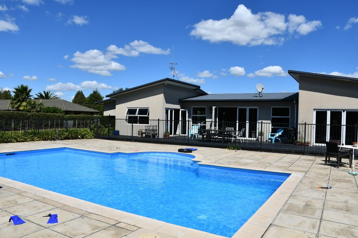 4/25 Lowe Road, Tamahere, Hamilton - Carousel 2