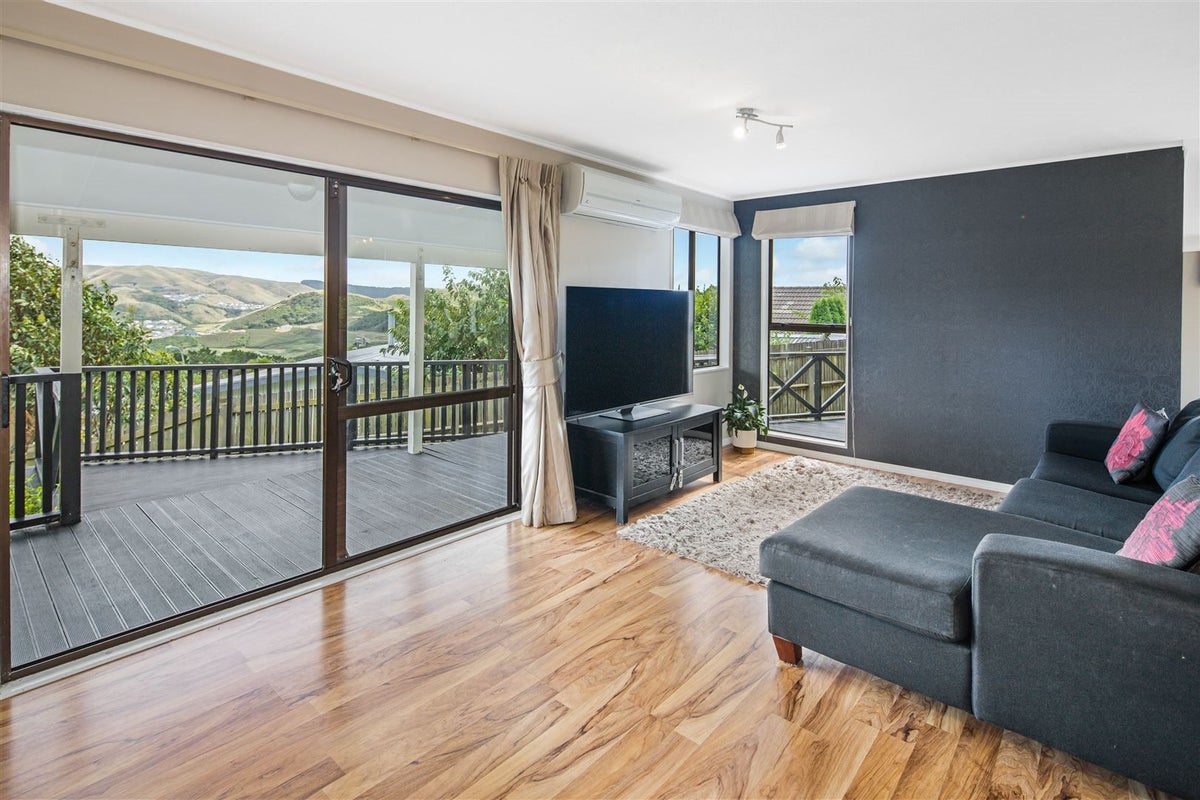 140 Mark Avenue, Grenada Village, Wellington - Carousel 2
