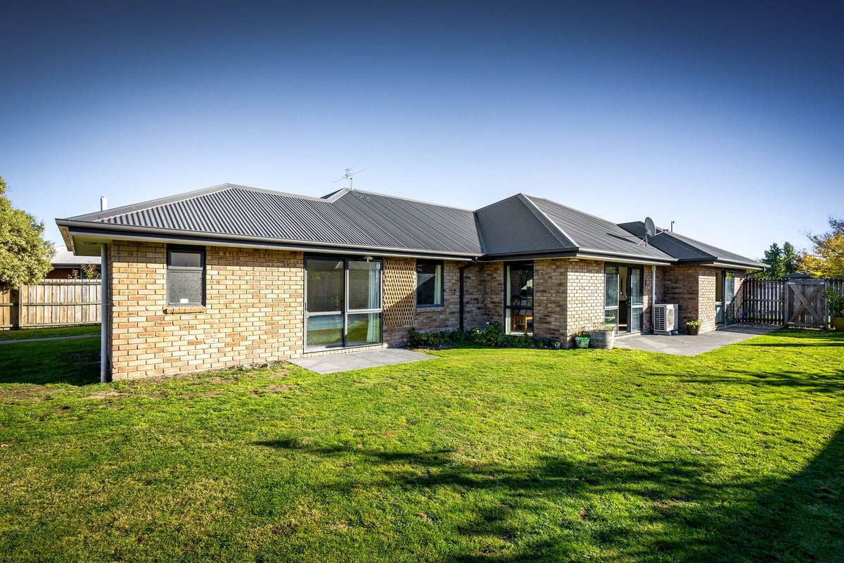 43 Othello Drive, Rolleston, Rolleston - Carousel 2