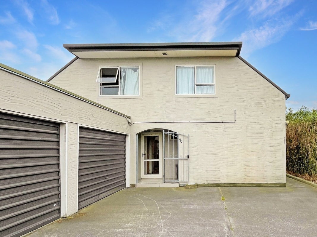 223 Ferry Road, Waltham, Christchurch - Carousel 1