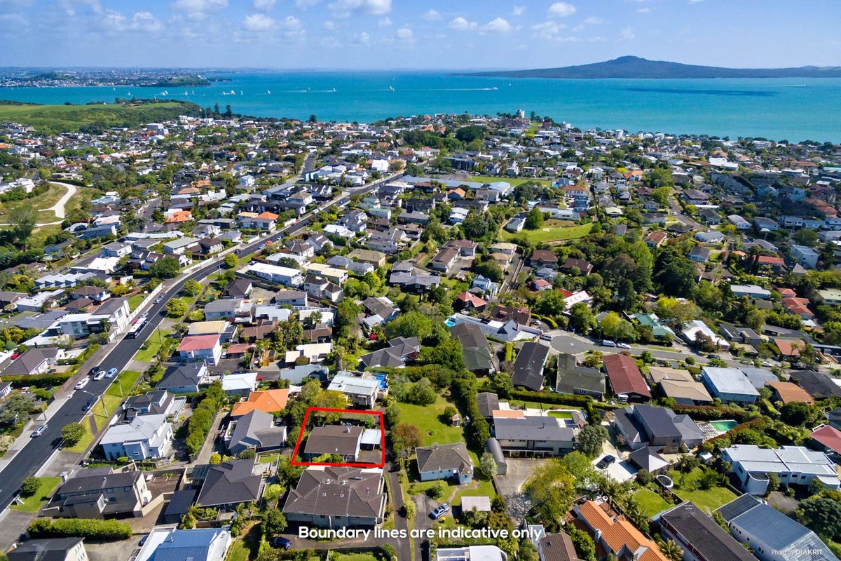 10C Hawera Road, Kohimarama, Auckland - Carousel 1