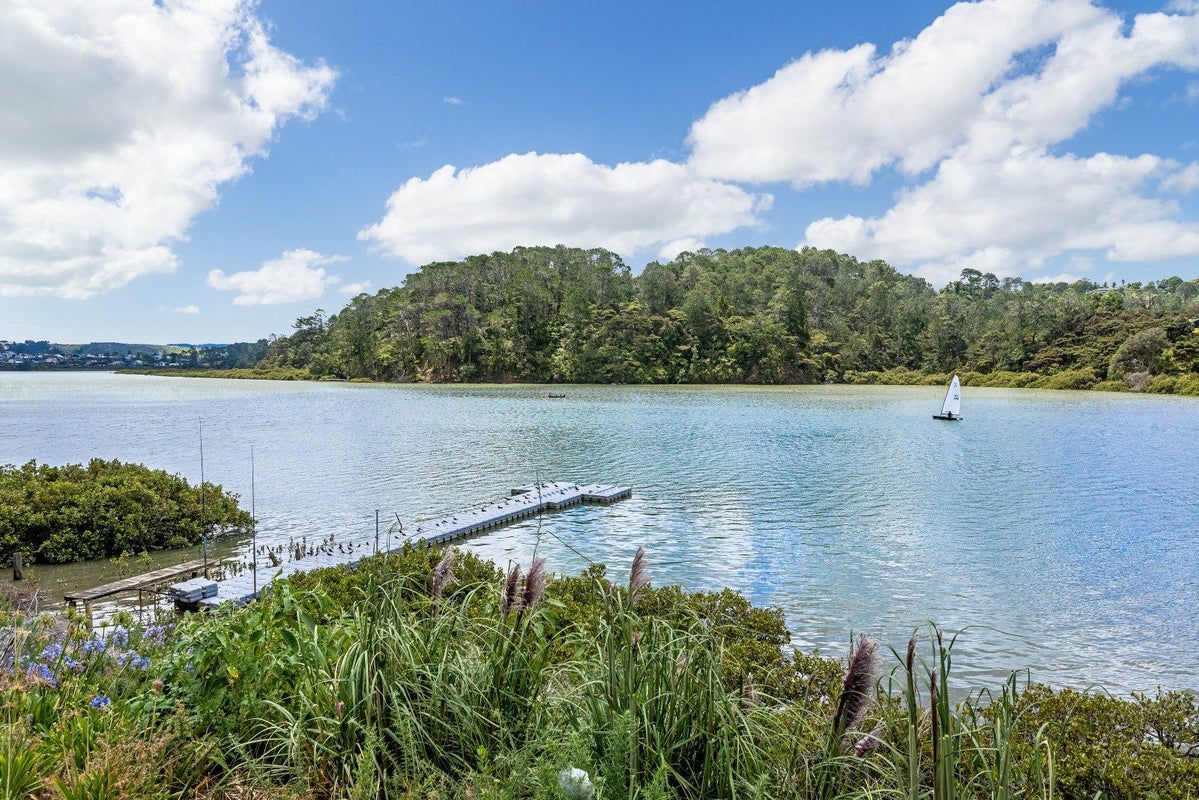 26 Bristol Road, Whenuapai, Auckland - Carousel 2