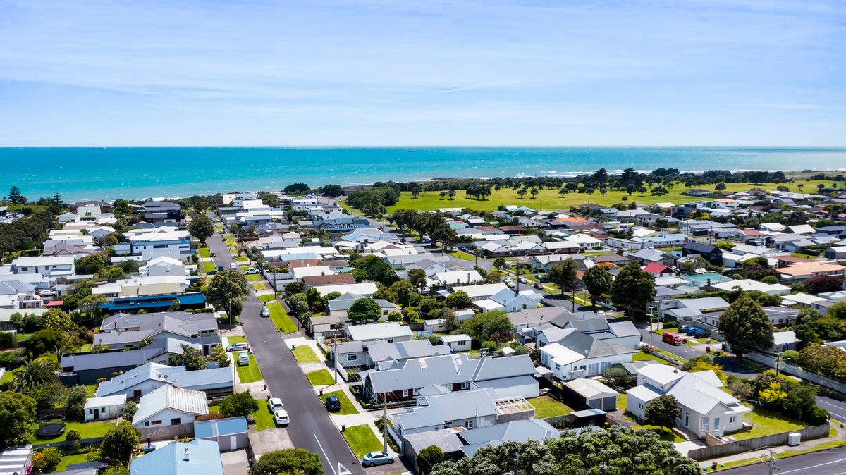 49 Newton Street, Fitzroy, New Plymouth - Carousel 20