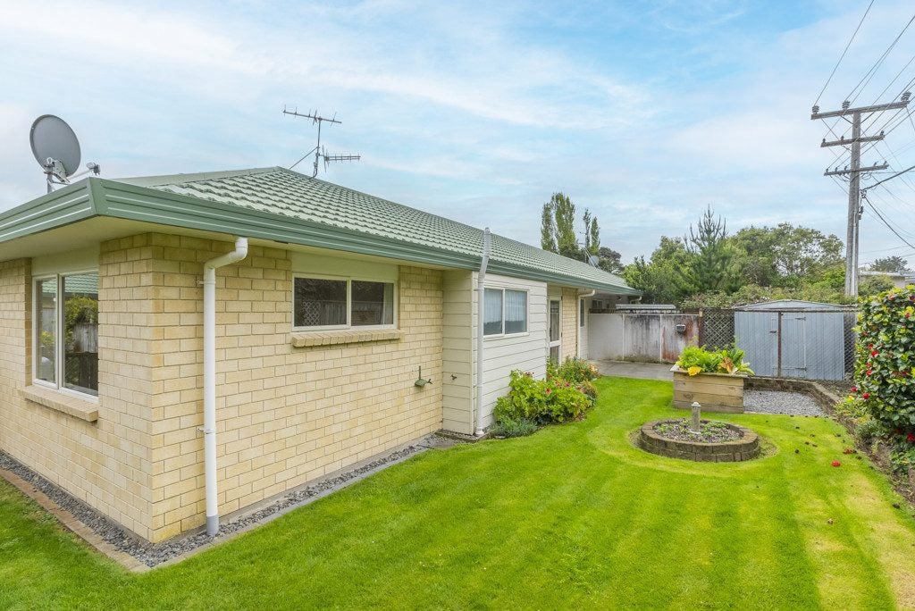 9 Villa Grove, Paraparaumu - Carousel 12