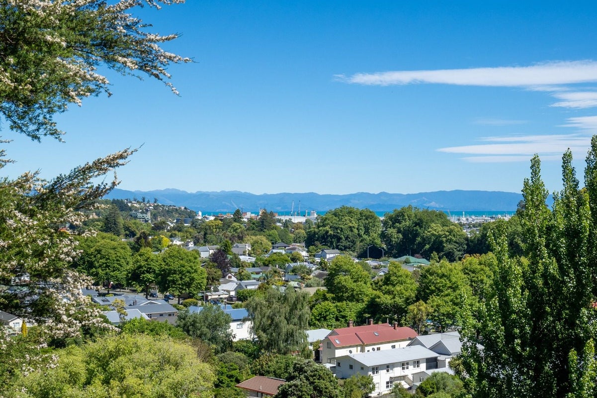 125 Cleveland Terrace, Maitai, Nelson - Carousel 2