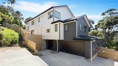 27B Kyle Road, Greenhithe, Auckland - Carousel 1