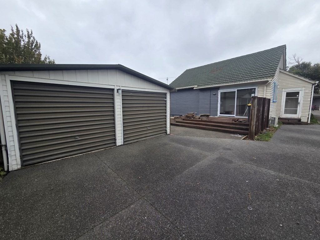 5 Kawaka Street, Riccarton, Christchurch - Carousel 1