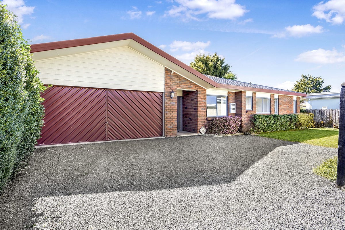 5A Forster Avenue, Hillcrest, Hamilton - Carousel 2