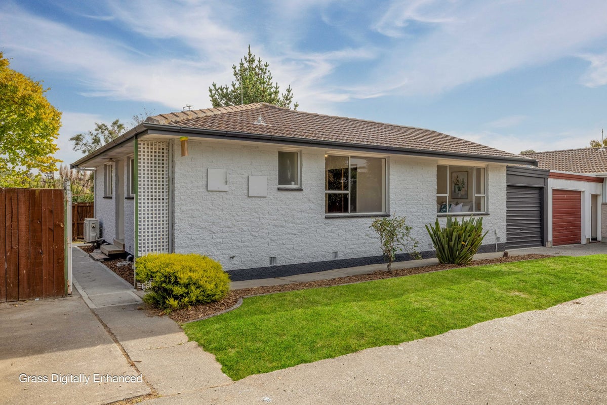 1/80 Blake Street, New Brighton, Christchurch - Carousel 1