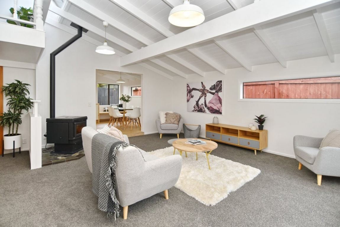 52A Sevenoaks Drive, Bryndwr, Christchurch - Carousel 2