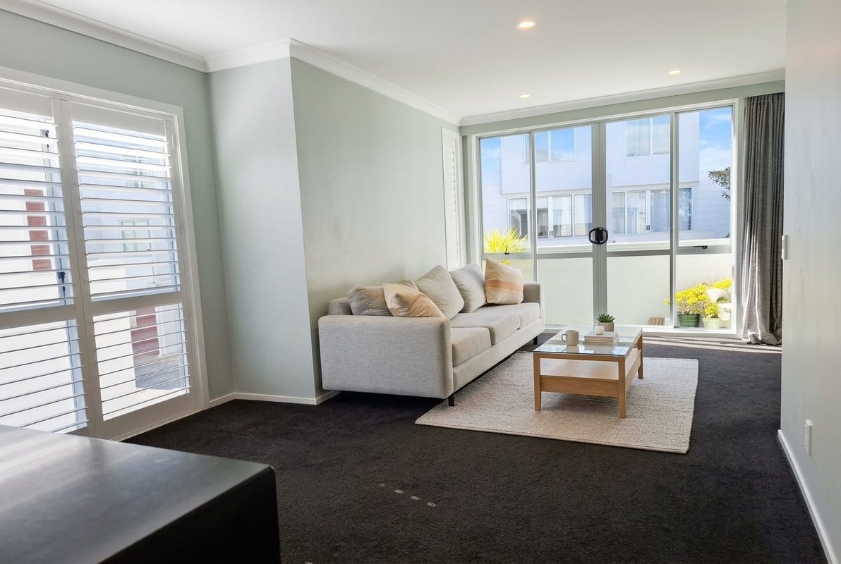 19/852 Mount Eden Road, Three Kings, Auckland - Carousel 2