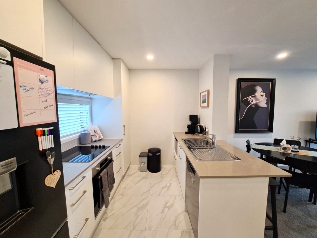 20B Flaxdale Street, Birkdale, Auckland - Carousel 2