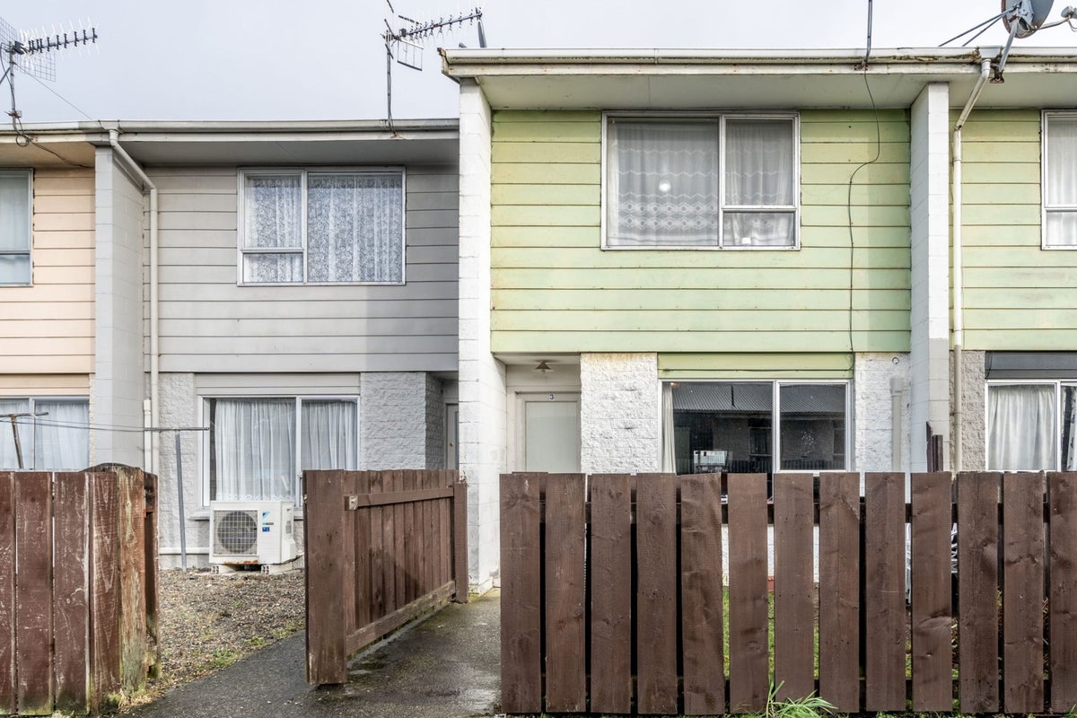 3/156 Earn Street, Appleby, Invercargill - Carousel 2