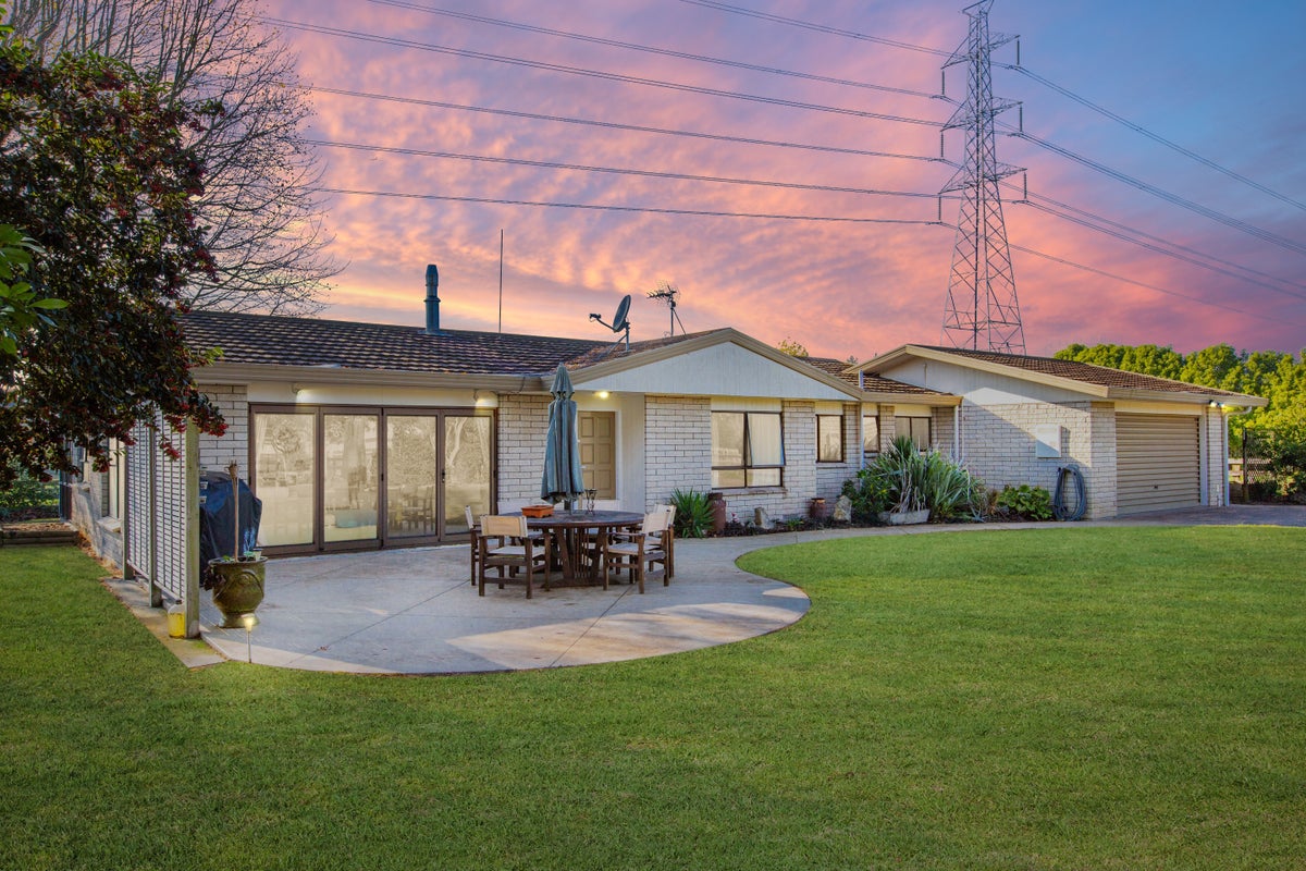 31 Lee Martin Road, Tamahere, Hamilton - Carousel 1