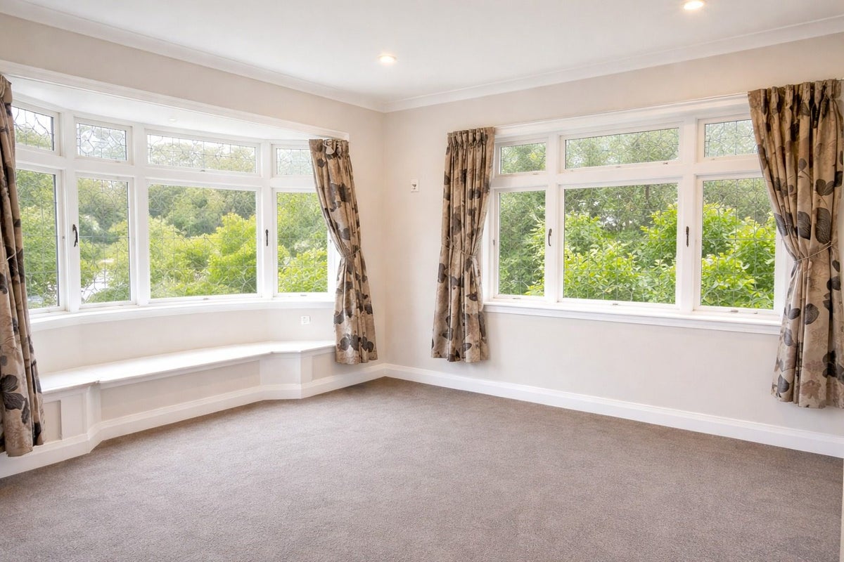 108 Mortimer Terrace, Brooklyn, Wellington - Carousel 2