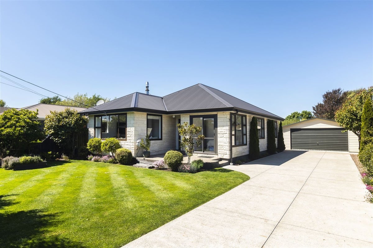 12 Hewlings Street, Shirley, Christchurch - Carousel 1
