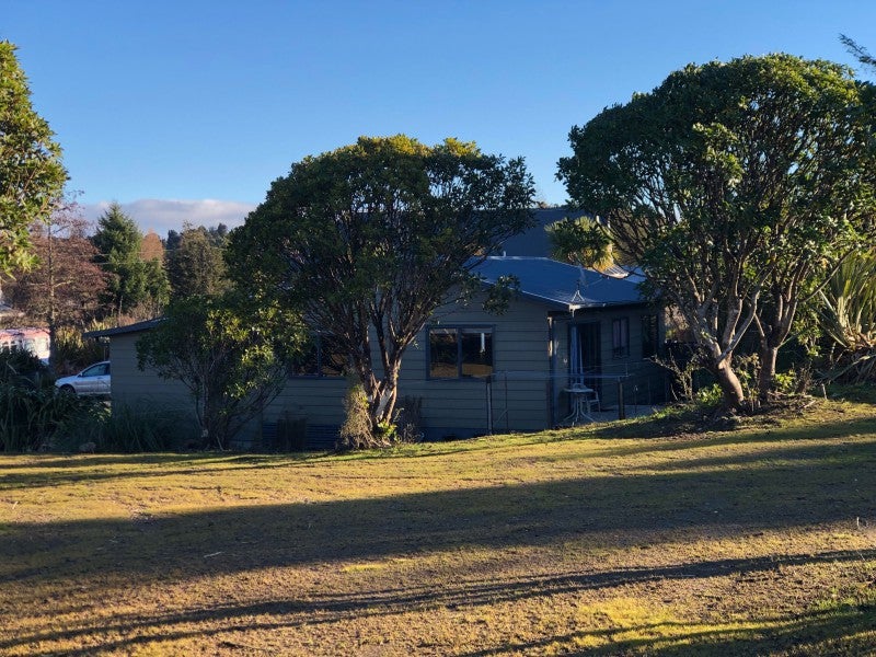 21A Findlay Street, Waimarino, National Park - Carousel 2