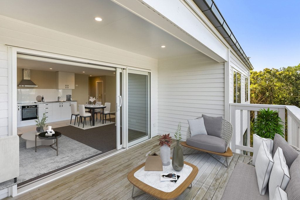 229B Sunset Road, Sunnynook, Auckland - Carousel 1