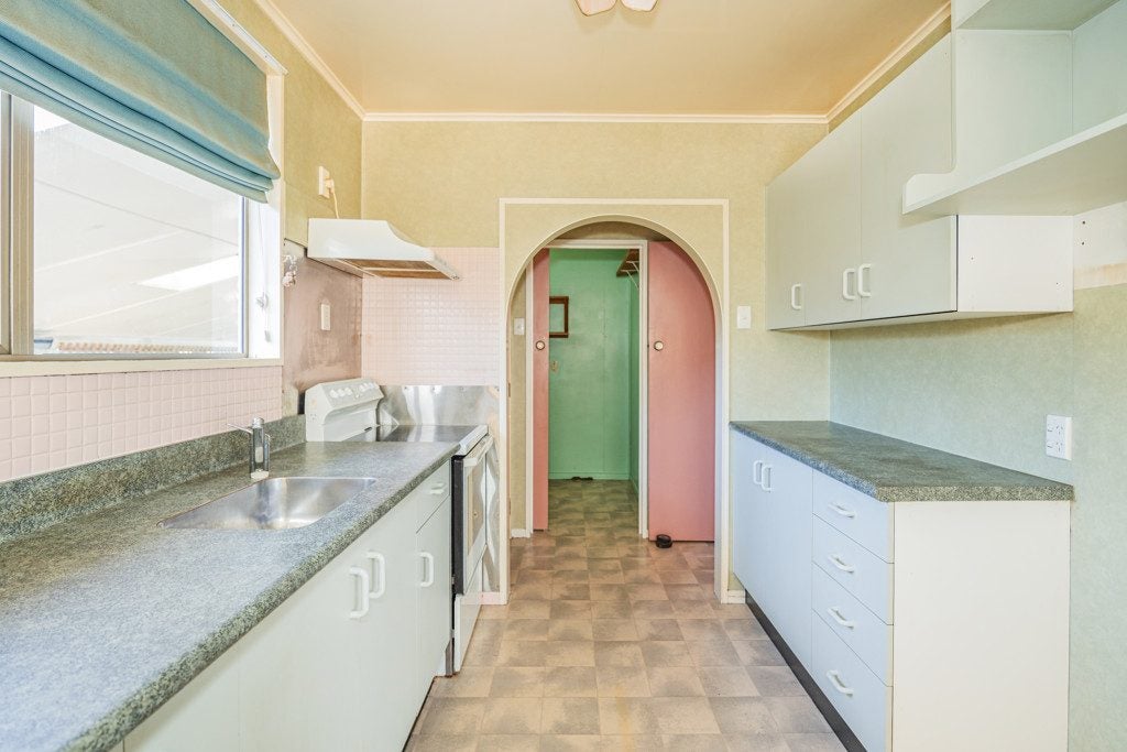 18 Burn Street, Holmes Hill, Oamaru - Carousel 2