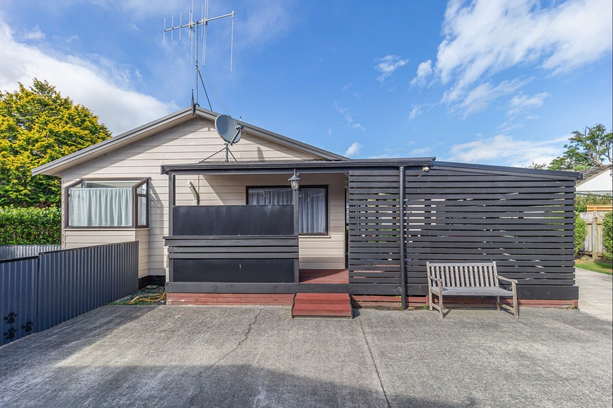 21A Chester Street, Levin, Levin - Carousel 2