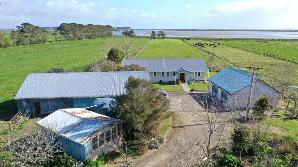 94 Kaituna Road, Maketu, Te Puke - Carousel 1