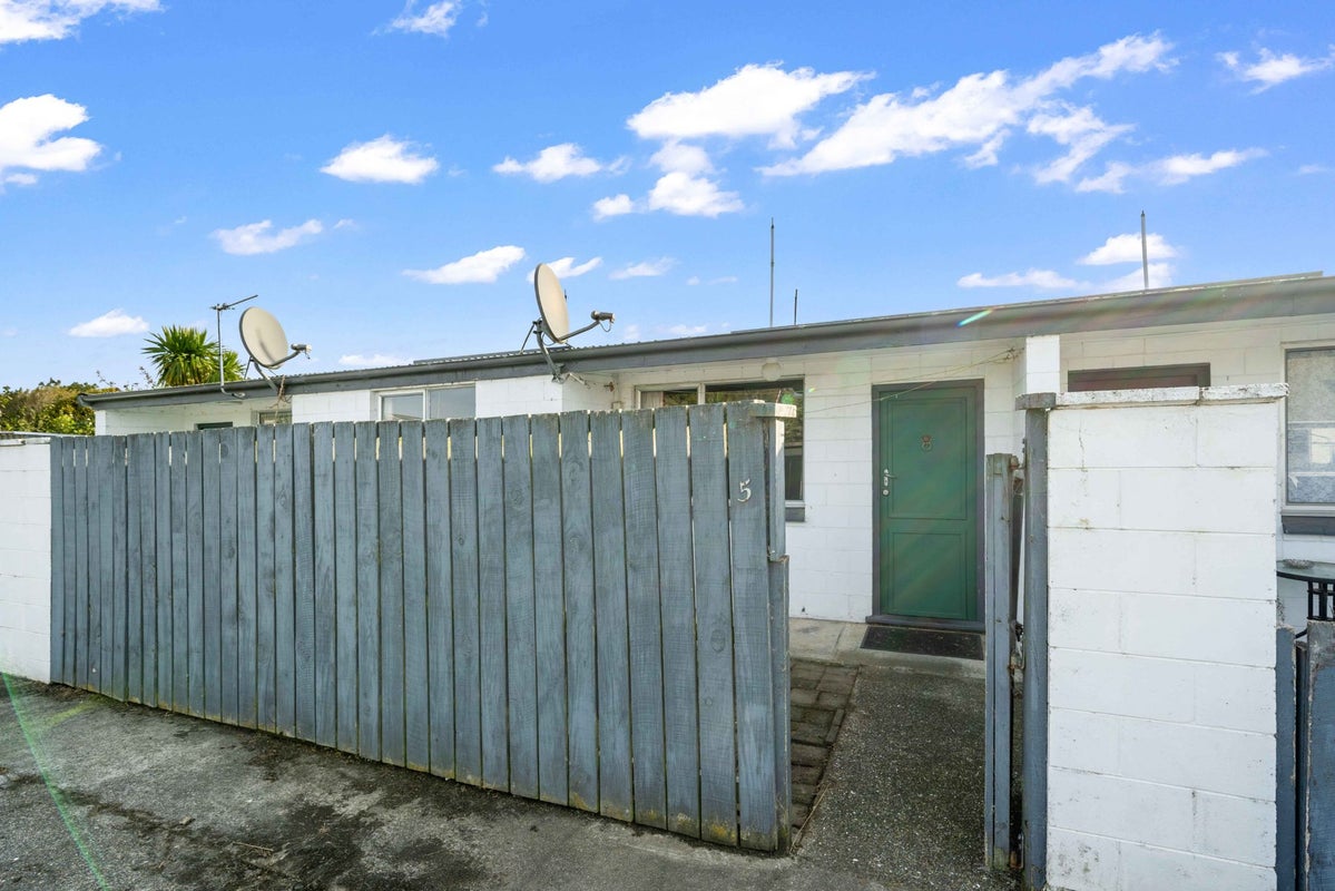 5/157 Crinan Street, Appleby, Invercargill - Carousel 12