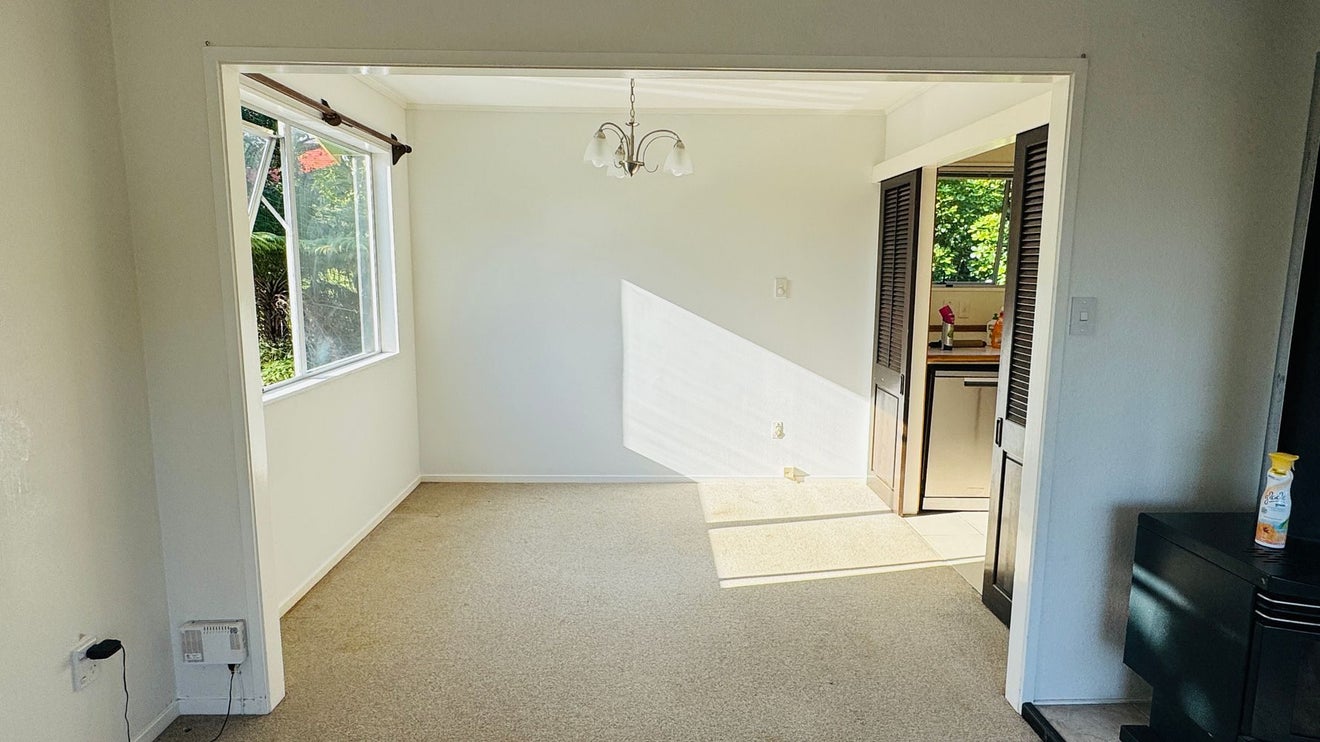 25 Wilkinson Way, Browns Bay, Auckland - Carousel 2