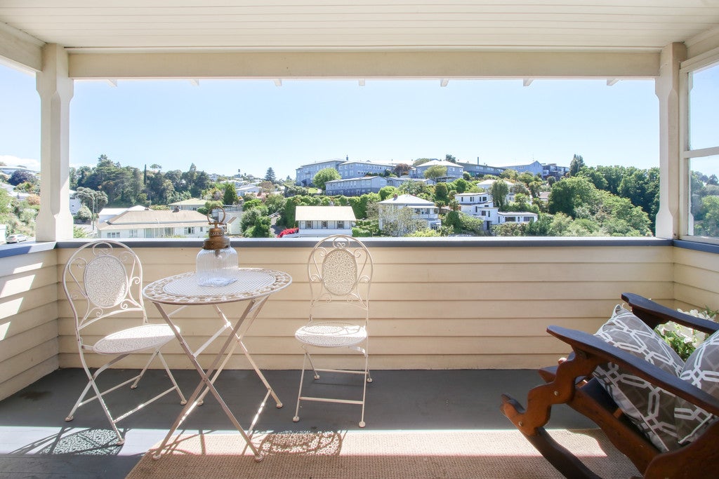 60 Shakespeare Road, Bluff Hill, Napier - Carousel 2