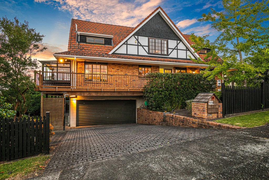 55 Norman Lesser Drive, Saint Johns, Auckland - Carousel 1