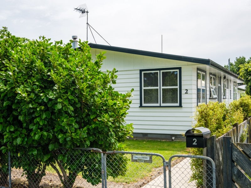 2 Kelvin Street, Inner Kaiti, Gisborne - Carousel 2