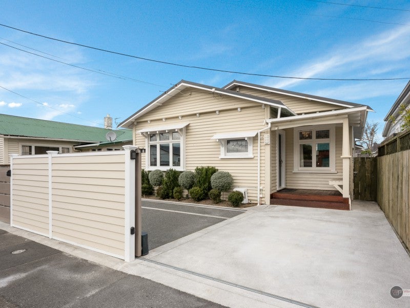 24 South Street, Petone, Lower Hutt - Carousel 1