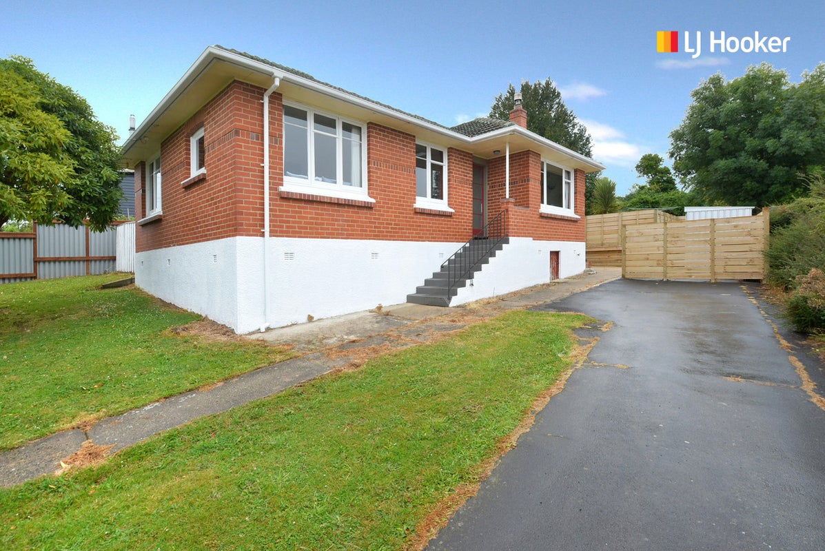 14 Ashmore Street, Halfway Bush, Dunedin - Carousel 1