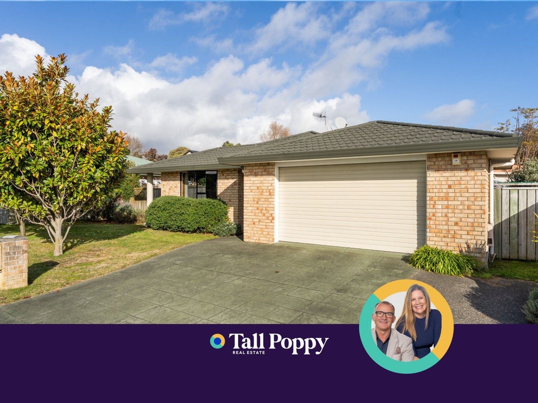 142 Langdale Avenue, Paraparaumu - Carousel 1