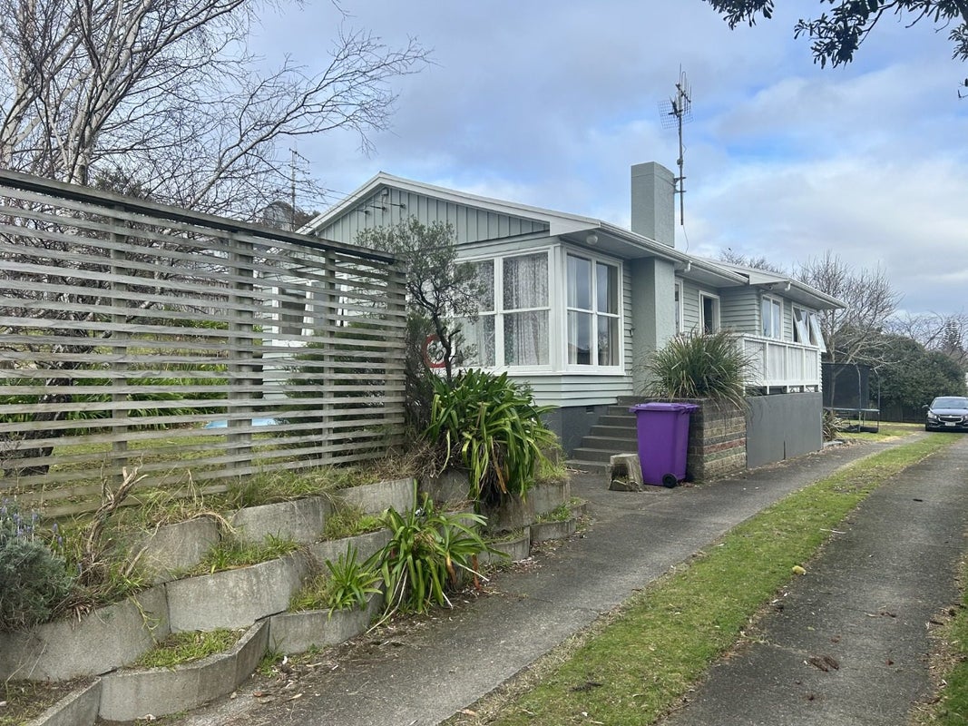 48 Raumati Road, Raumati Beach, Paraparaumu - Carousel 17