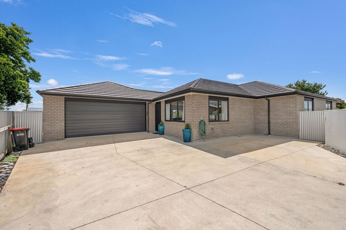 14A James Foley Avenue, Pirimai, Napier - Carousel 1