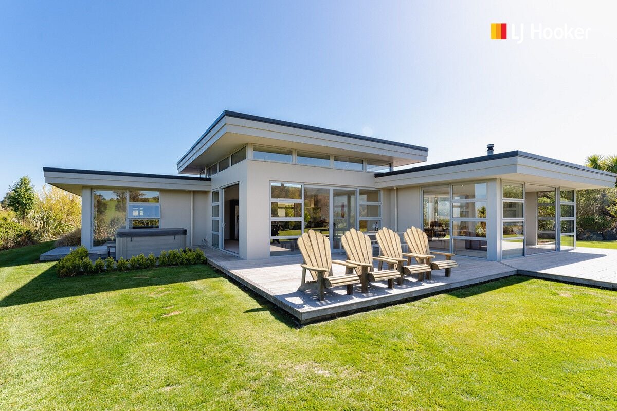 28 Kayforce Road, Ocean View, Dunedin - Carousel 2