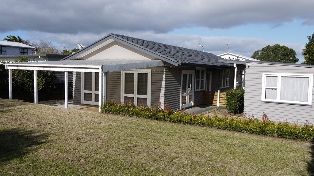 25 Tatariki Street, Rosehill, Papakura - Carousel 1