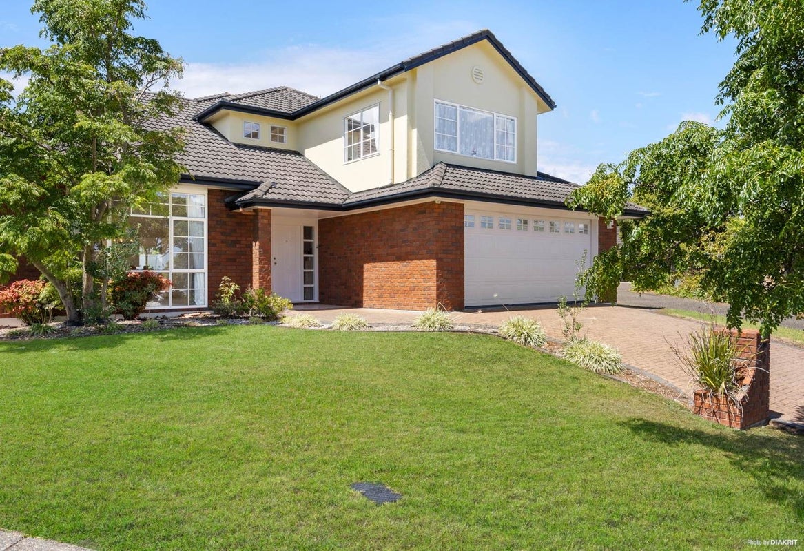 22 Heyington Way, East Tamaki Heights, Auckland - Carousel 1