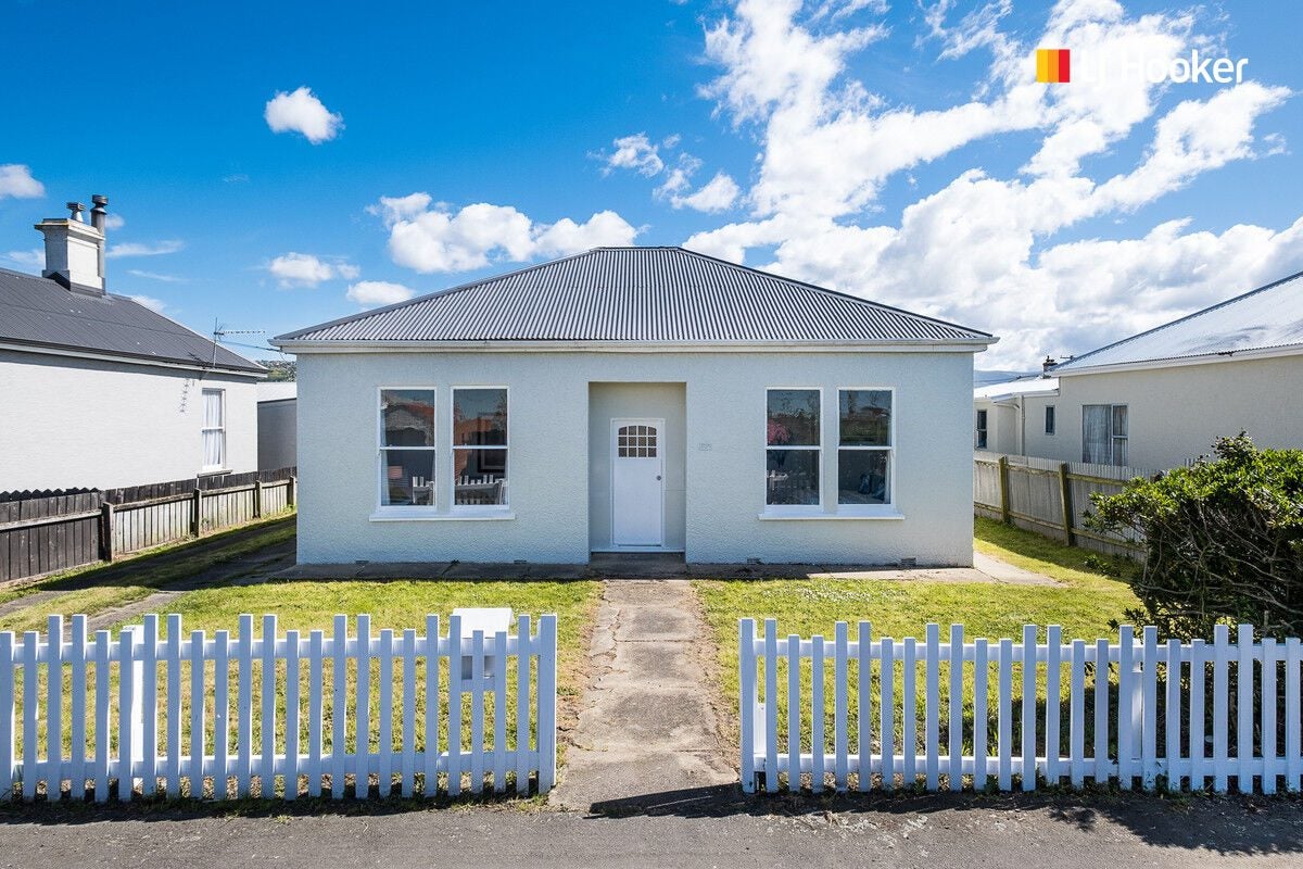 172 Bay View Road, South Dunedin, Dunedin - Carousel 2