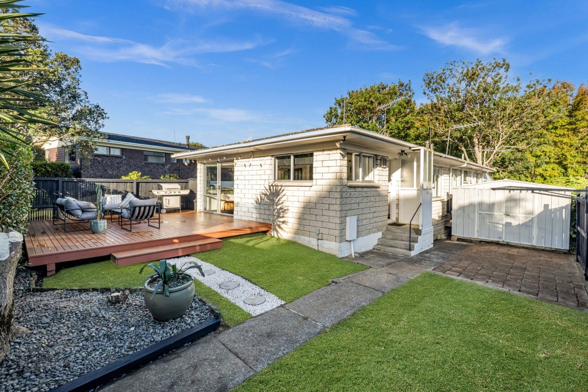 1/34 Imogene Way, Half Moon Bay, Auckland - Carousel 1
