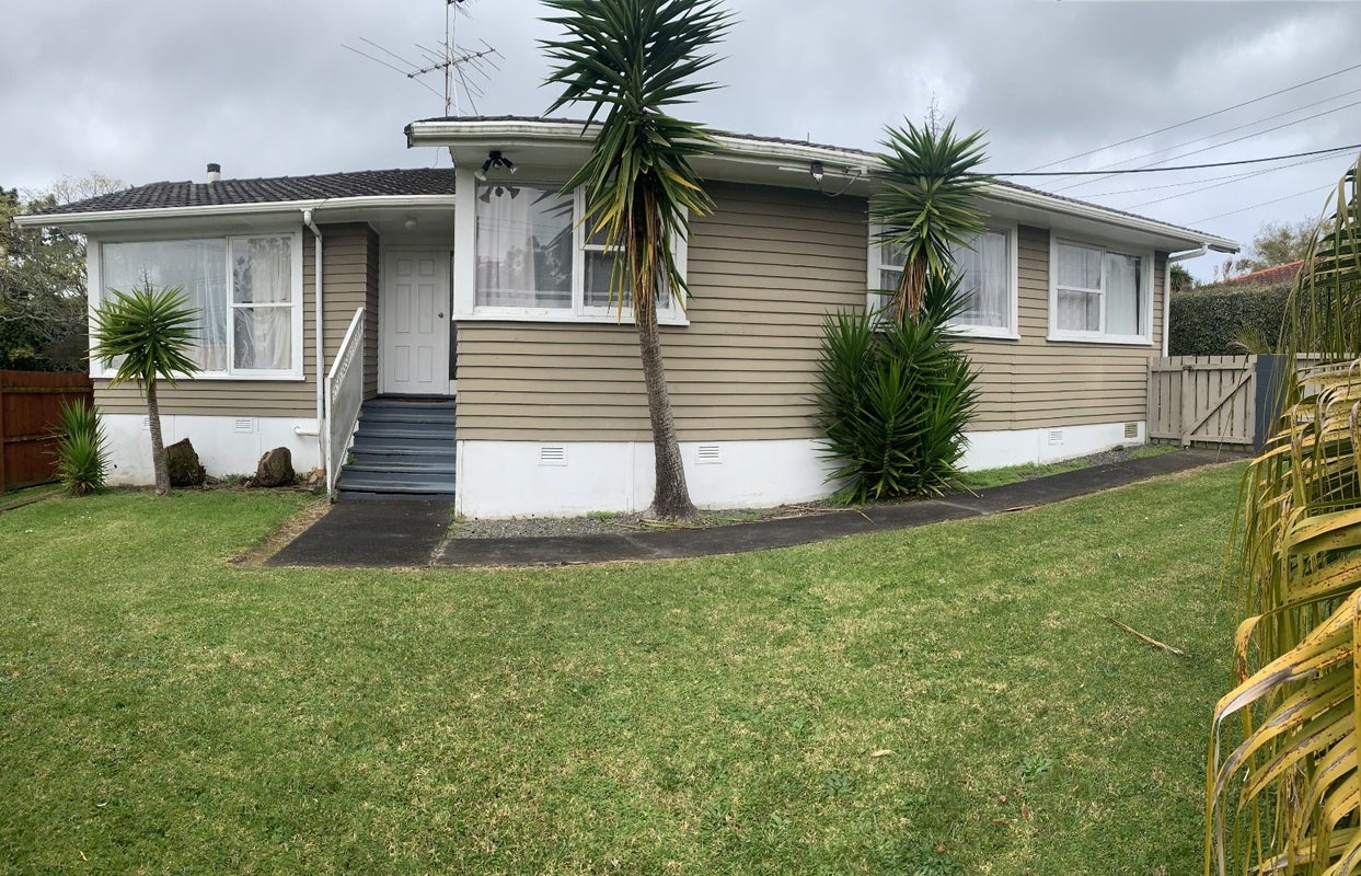 19 Salisbury Road, Birkdale, Auckland - Carousel 1
